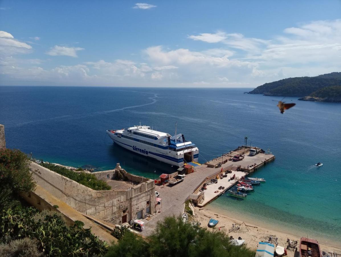 Casa Vacanze Tre Stelle Térmoli Exterior foto