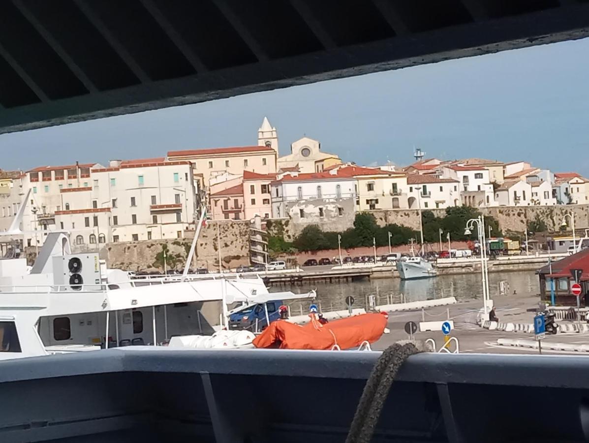 Casa Vacanze Tre Stelle Térmoli Exterior foto